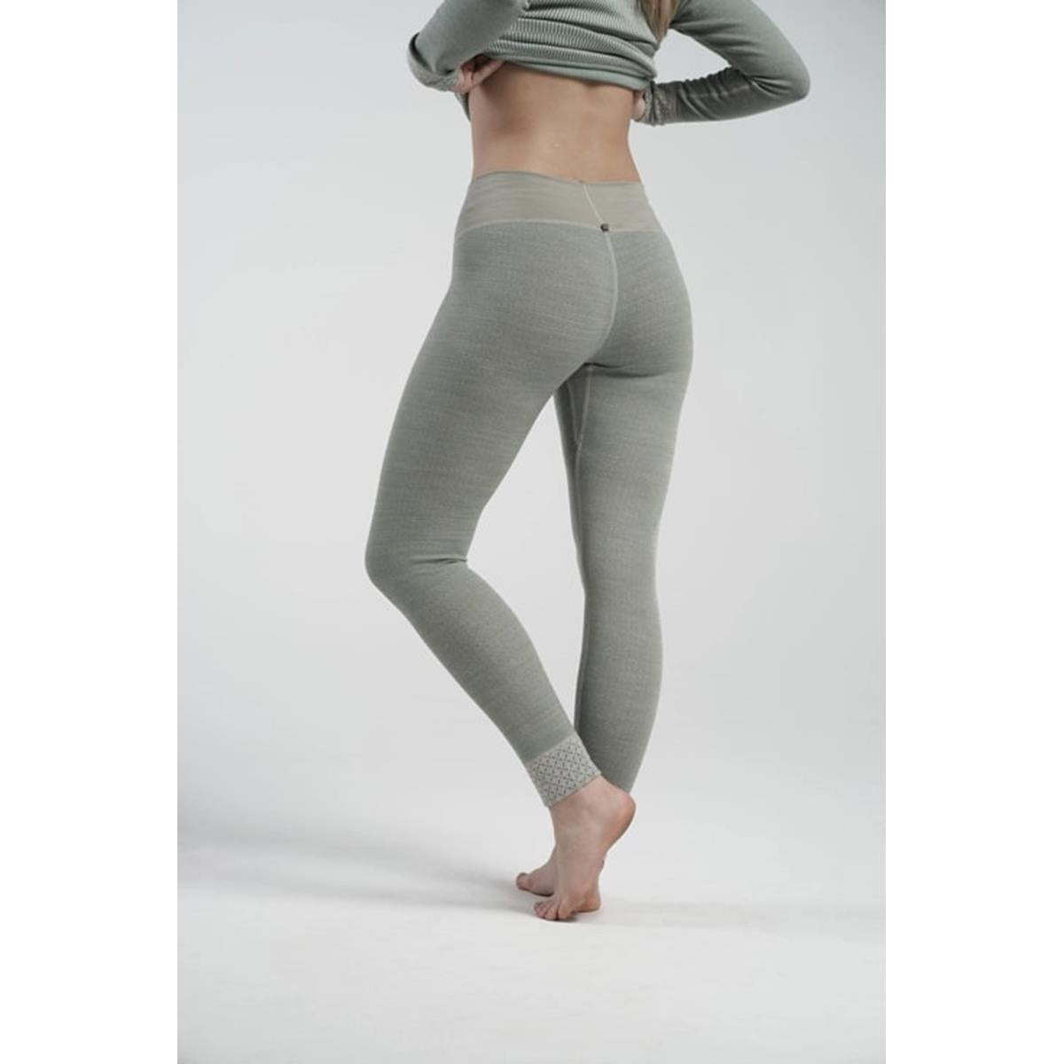 Devold Kvitegga Merino 230 Longs Women raw white