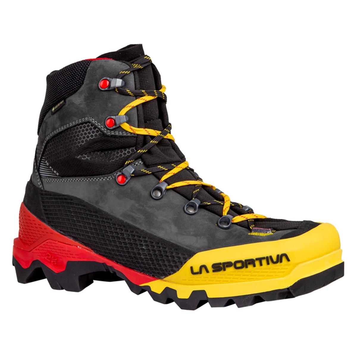 La Sportiva Aequilibrim LT GTX black yellow