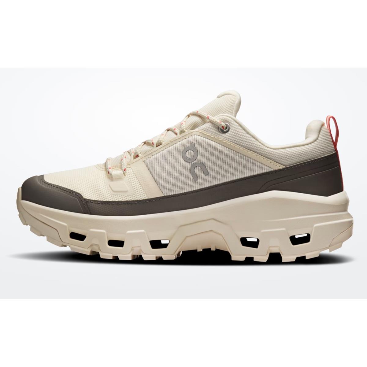 ON Cloudrock Low Waterproof Ivory/Ivory Damen