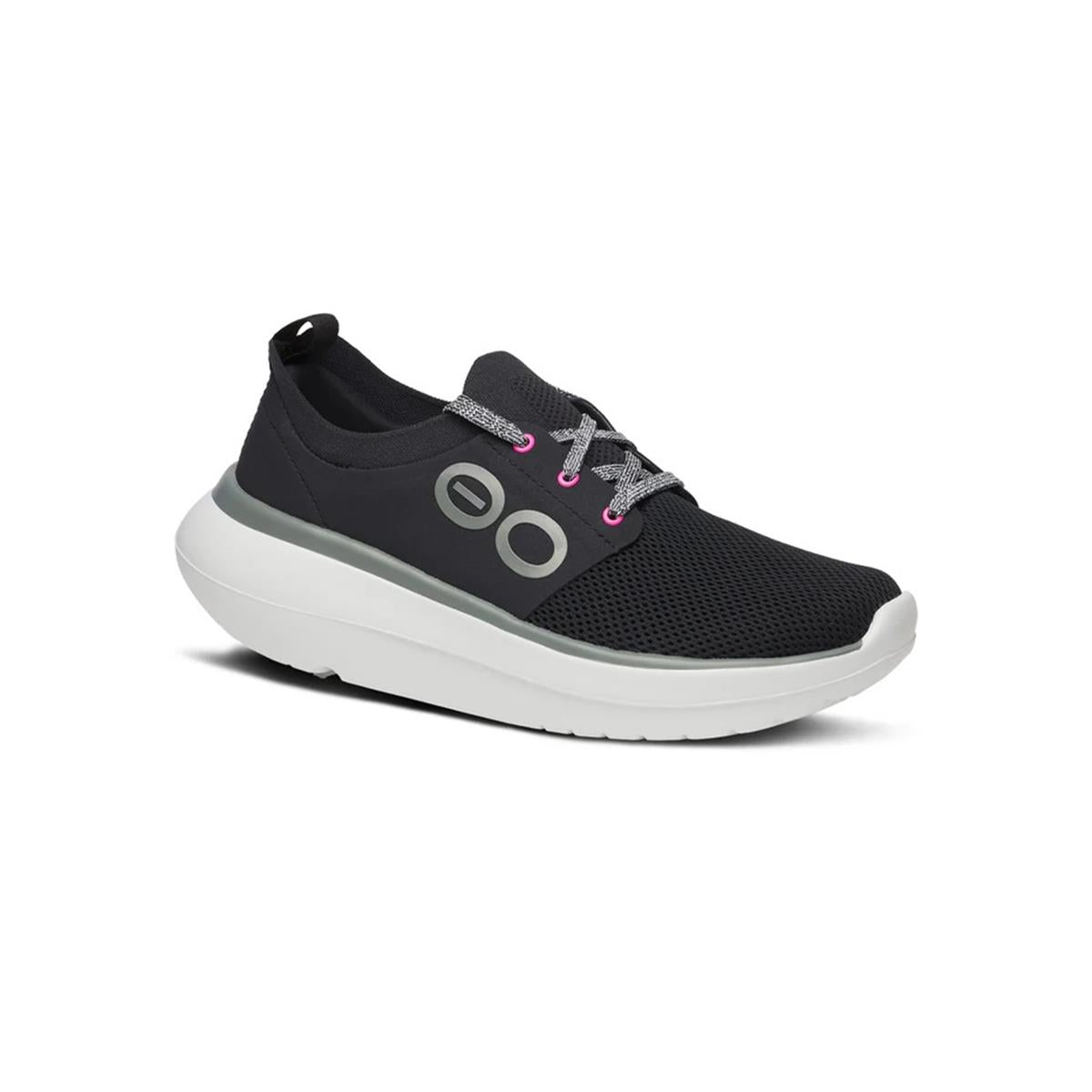 Oofos OOmy Stride Women white black