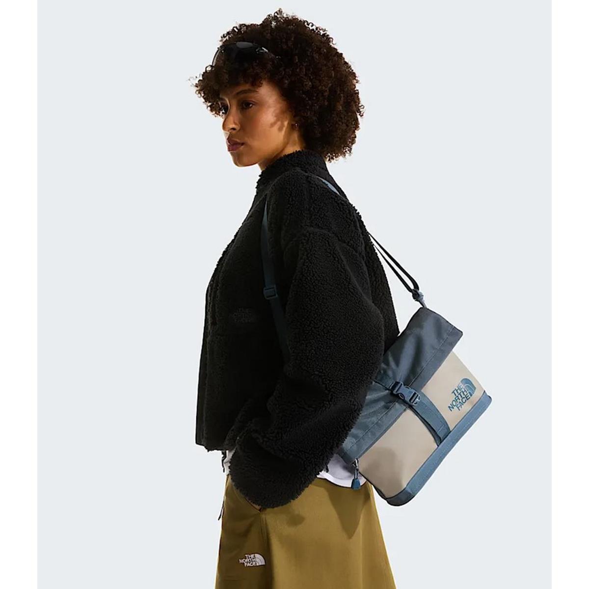 The North Face Base Camp Schultertasche