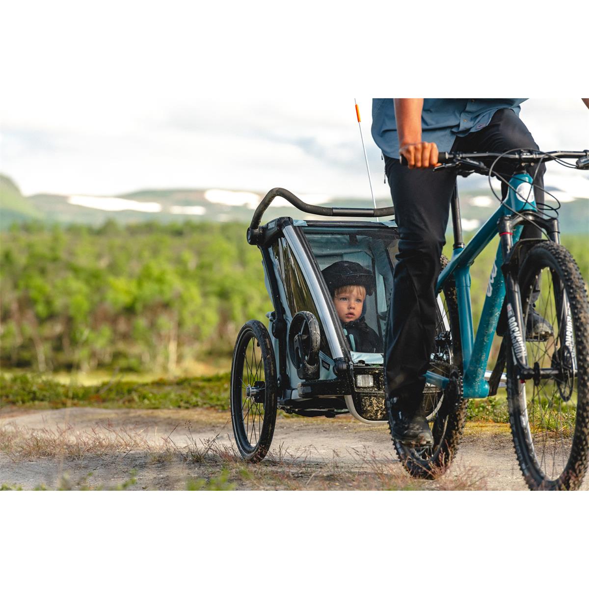 Thule Chariot Cross 1 Alaska