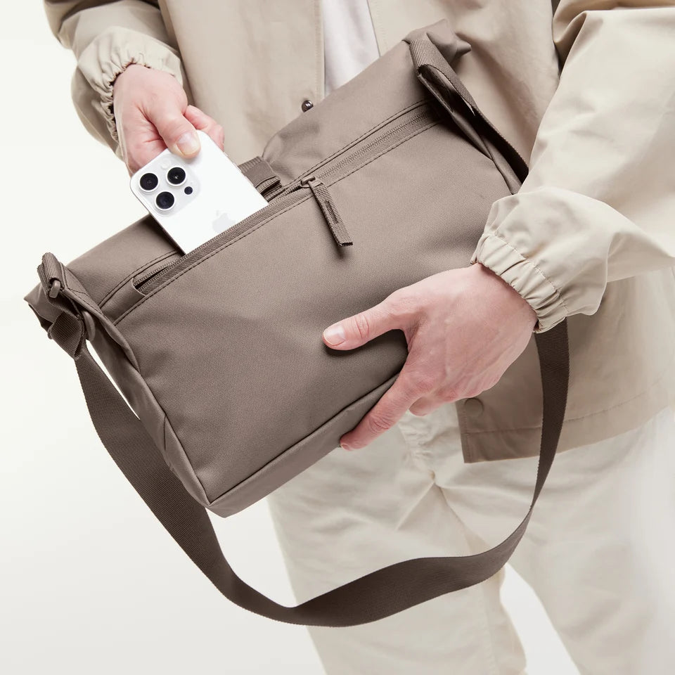 Got Bag Messenger Bag