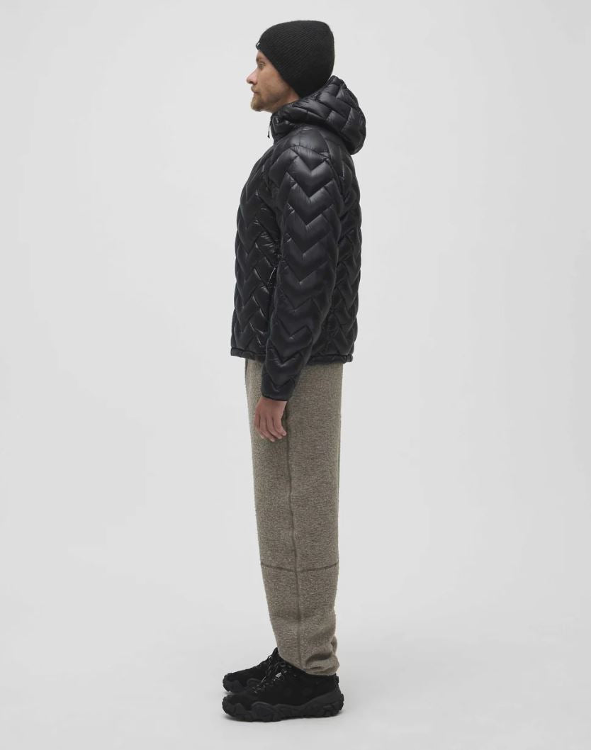 M Plumis Micro Down Jacket black