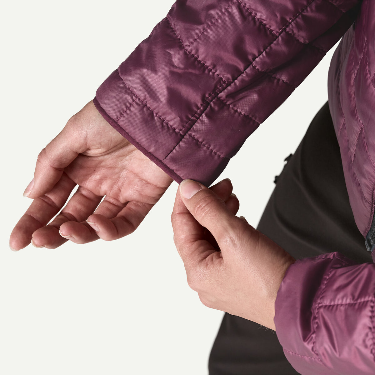 Patagonia Nano Puff Jacket Damen berry fig, Bild 9 von 9