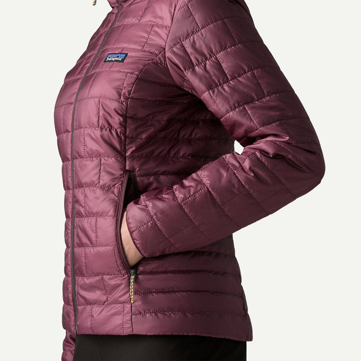 Patagonia Nano Puff Jacket Damen berry fig, Bild 6 von 9