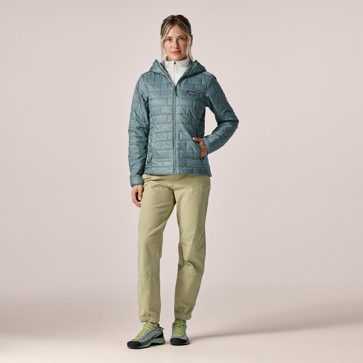 Patagonia Nano Puff Hoody Damen blue sage, image 4 of 8