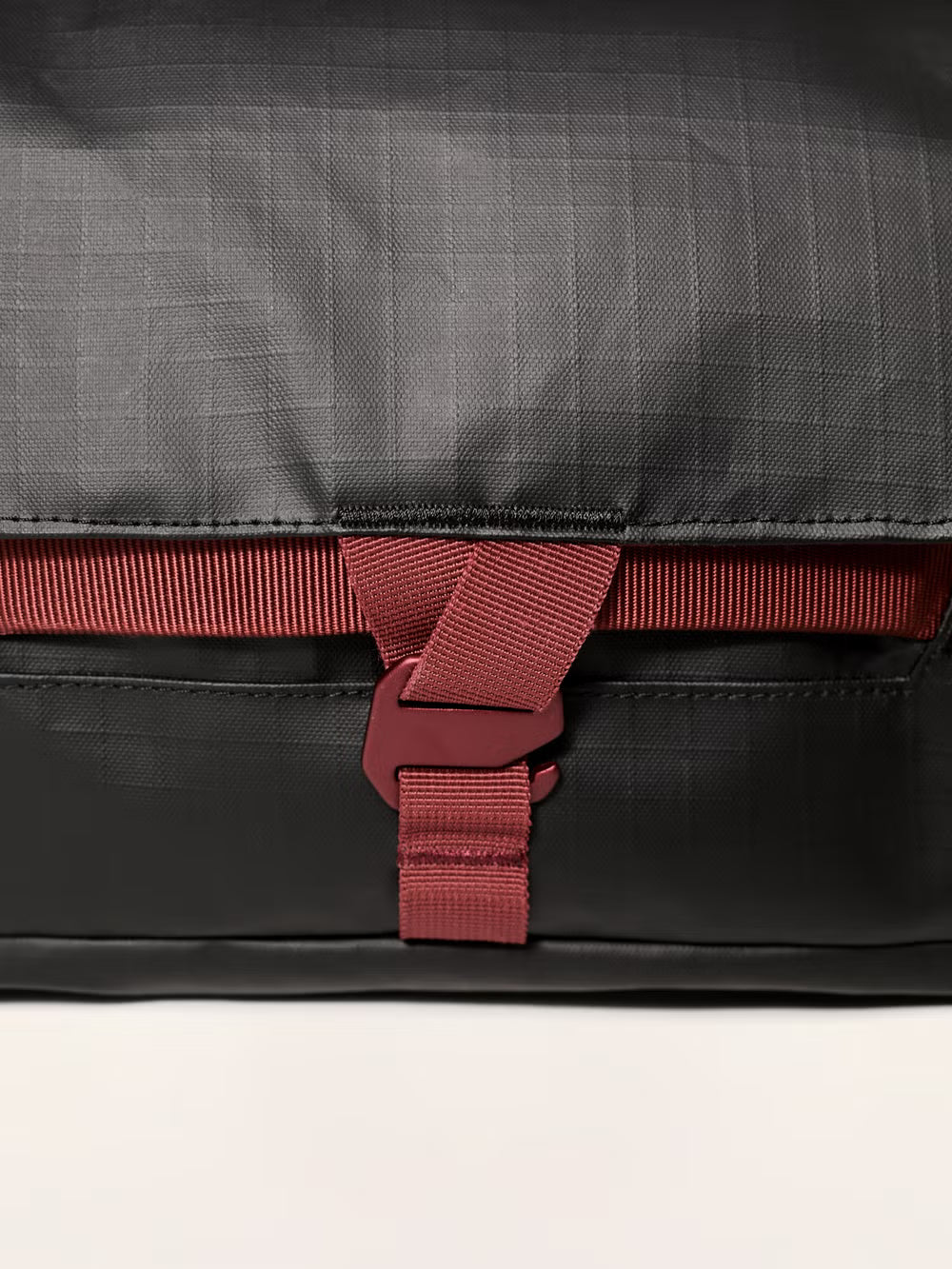 Atomic Duffle Bag 30L
