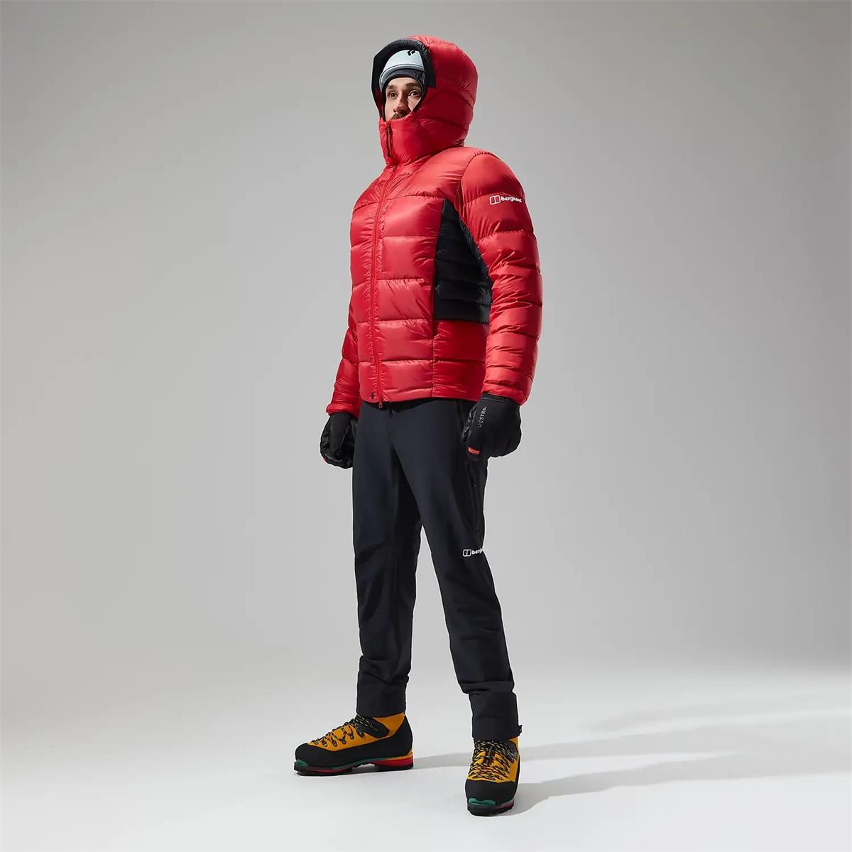 Berghaus Men MTN Arete Ultra Down Hoodie Jacket goji berry black