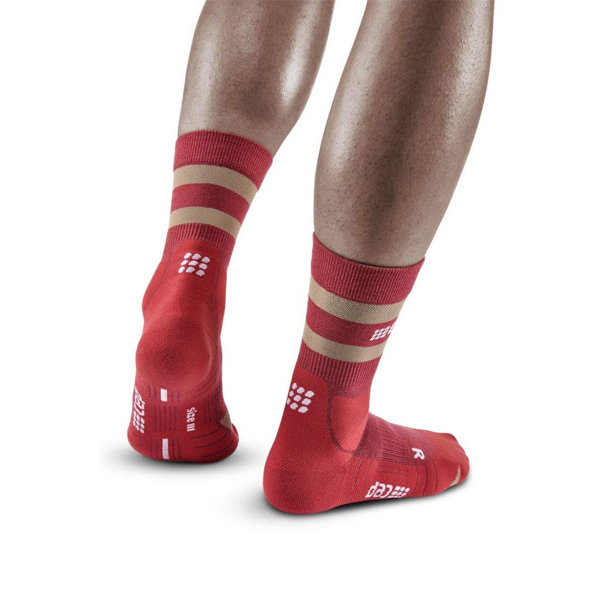 Bild 1 CEP 80`s hiking compression mid-cut socks women berry/sand