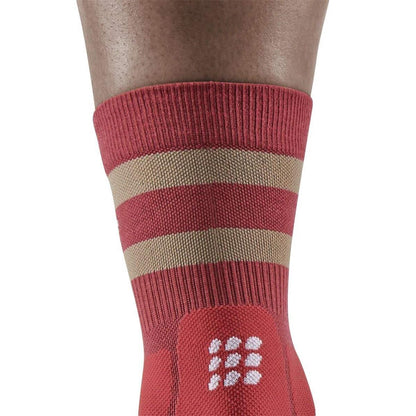 Bild 1 CEP 80`s hiking compression mid-cut socks women berry/sand