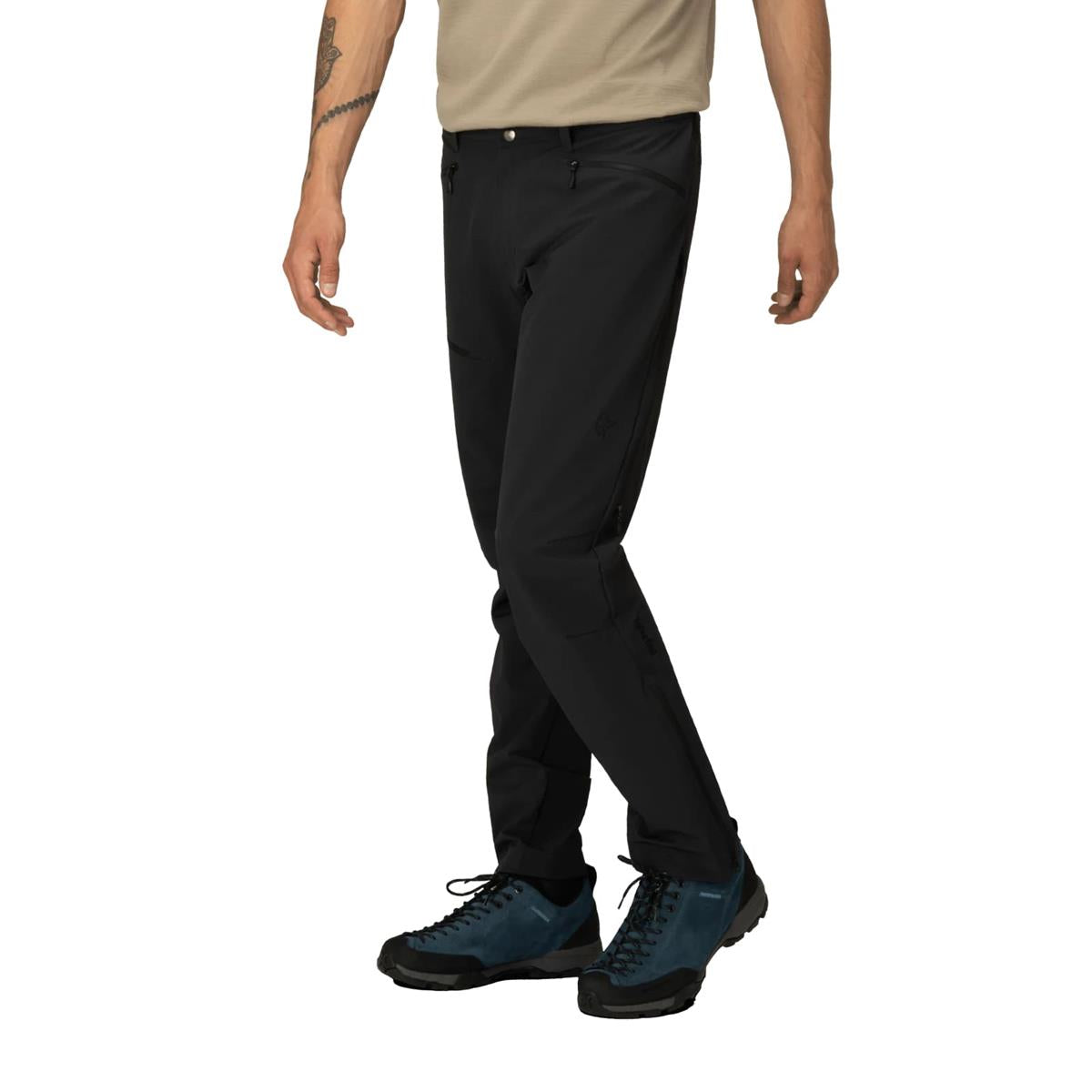 Norrøna Men's falketind flex 1 short Pants - caviar black, image 2 of 3
