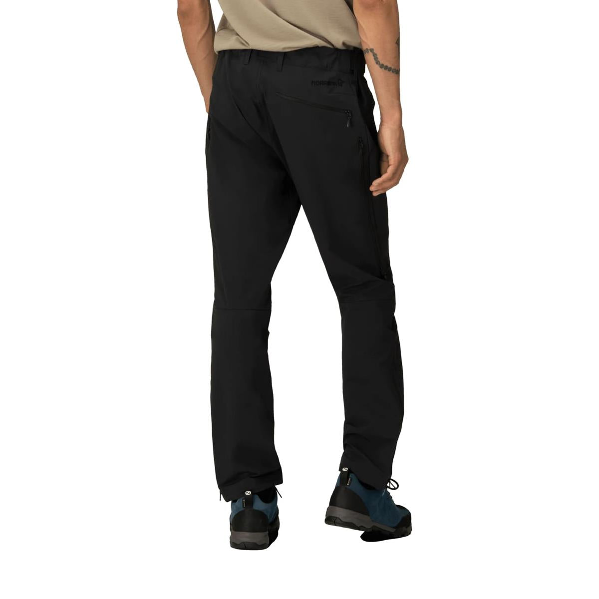 Norrøna Men's falketind flex 1 short Pants - caviar black