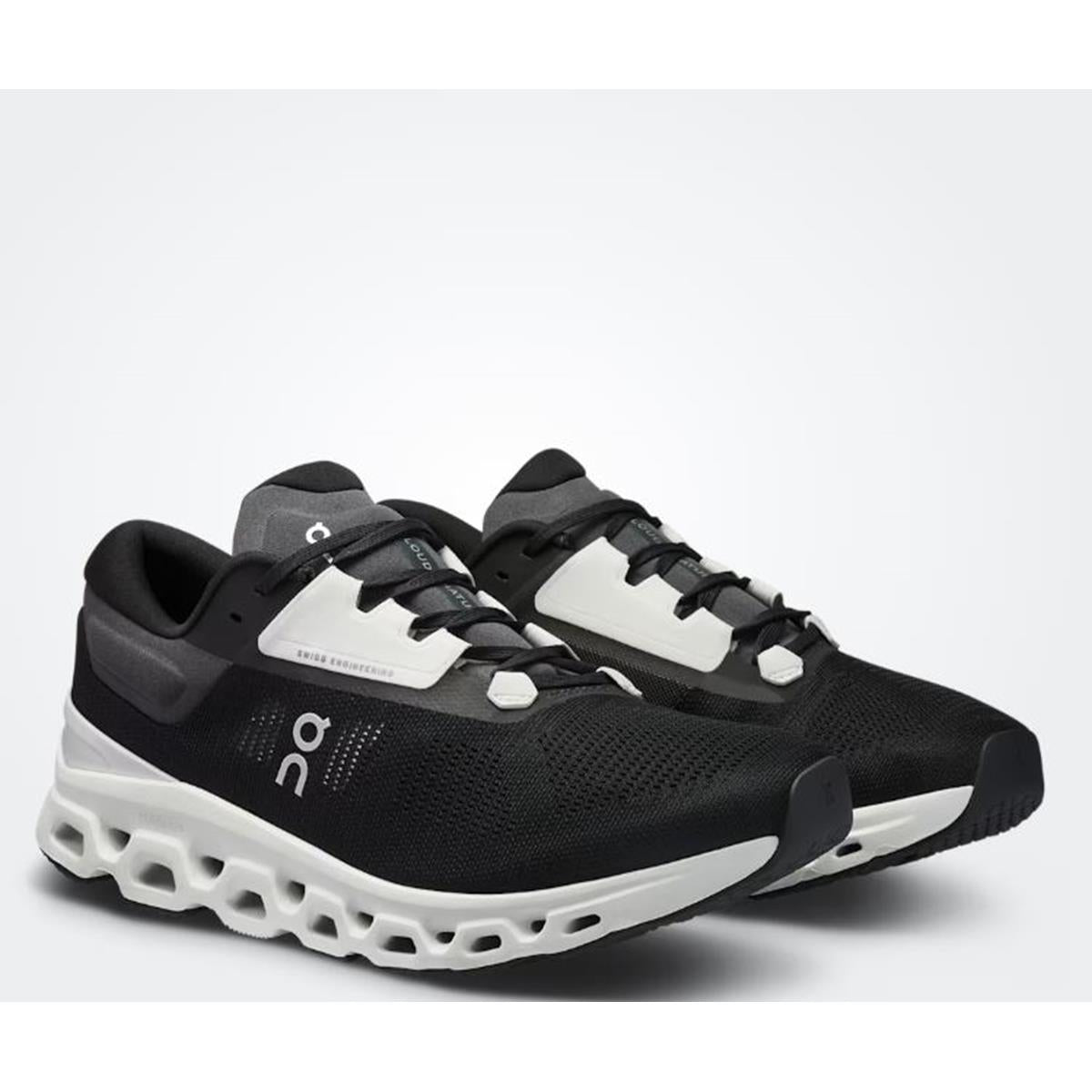 ON Cloudstratus 3 Men black frost