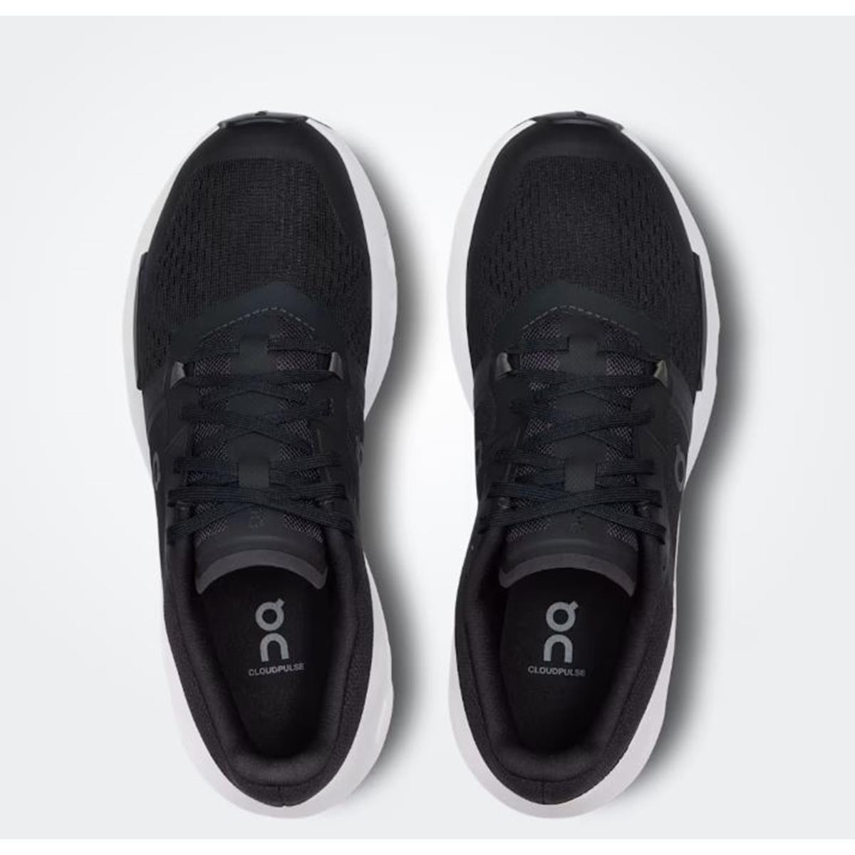 ON Cloudpulse 1 Women black white