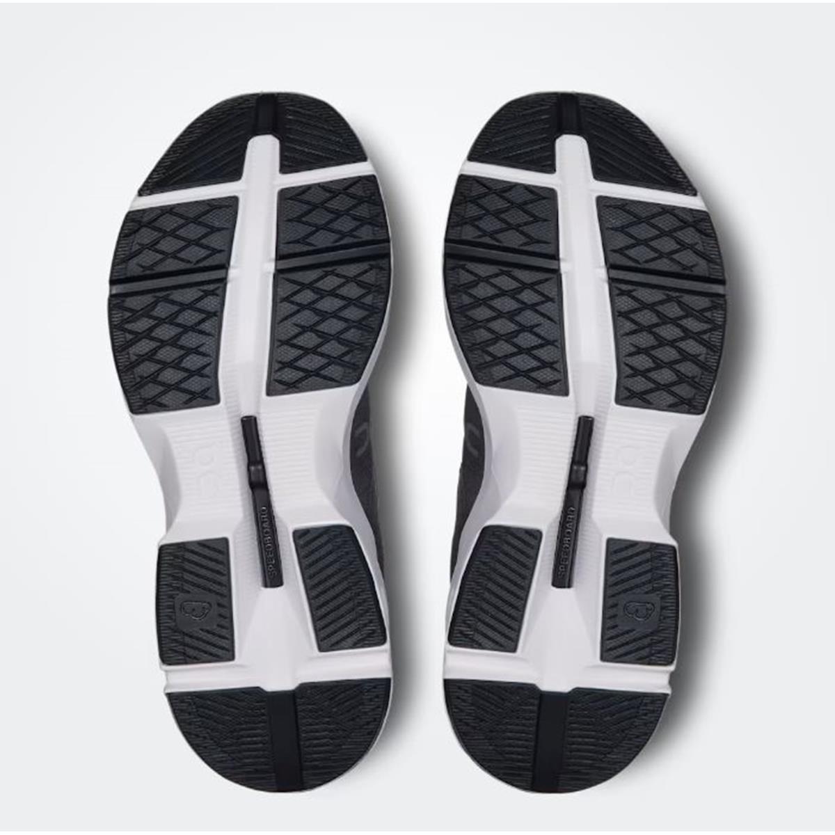 ON Cloudpulse 1 Women black white