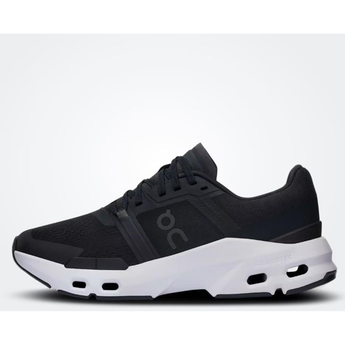 ON Cloudpulse 1 Women black white