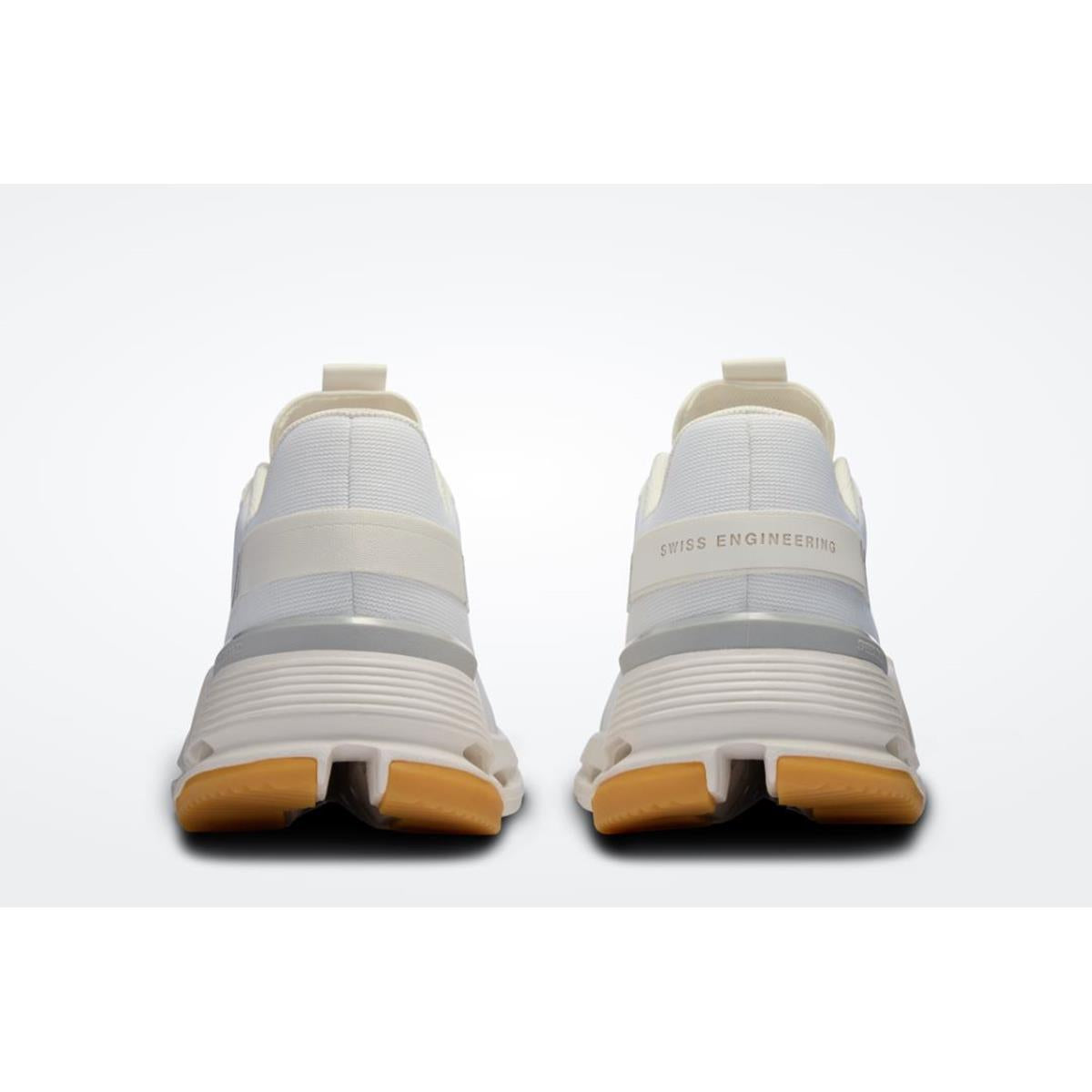 ON Cloudnova Form 2 Men white ivory
