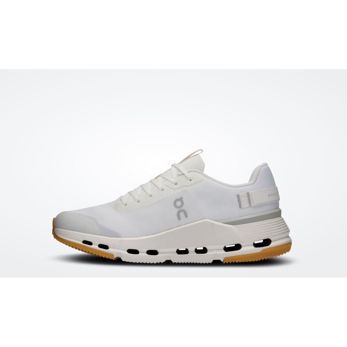 ON Cloudnova Form 2 Women white ivory