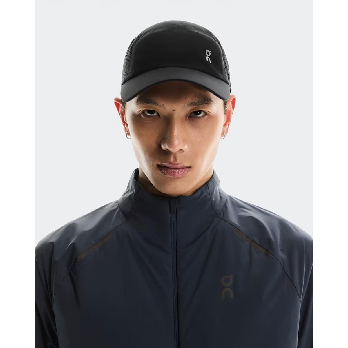ON Lightweight Cap Black