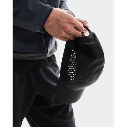 ON Lightweight Cap Black