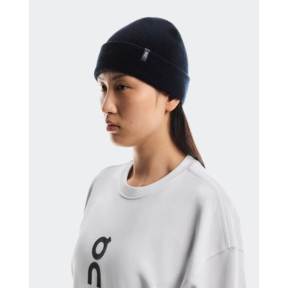 ON Merino Beanie Midnight