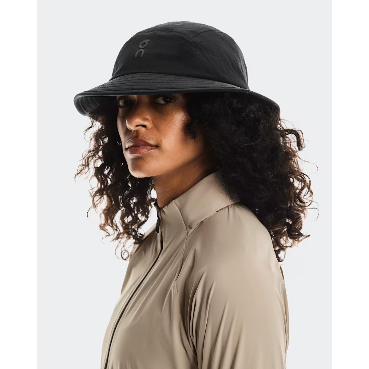 ON Panel-Hut Trail Hat Black