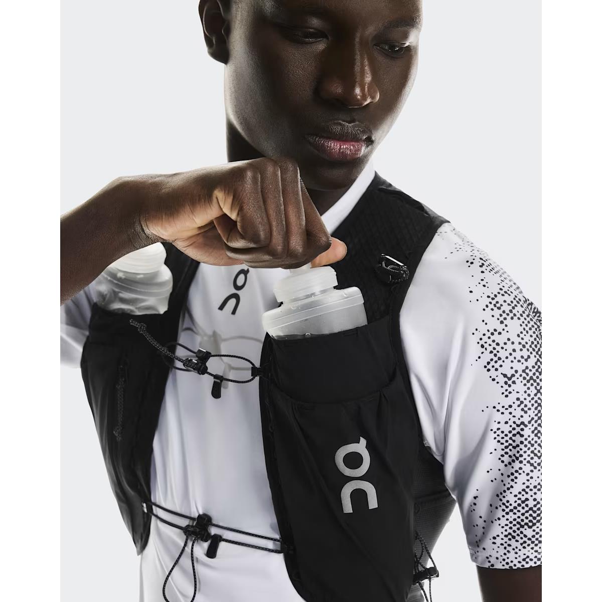 ON Trail Running Weste Ultra Vest Pro Black, Bild 6 von 7