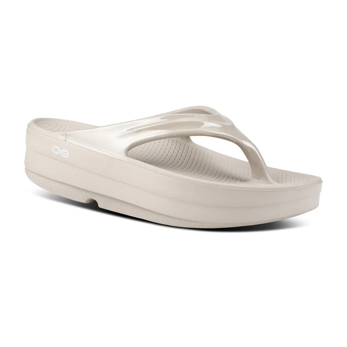 Oofos Oomega Women nomad