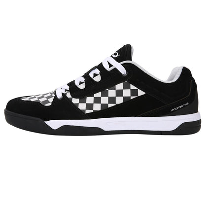 Protective P-Skids black/white