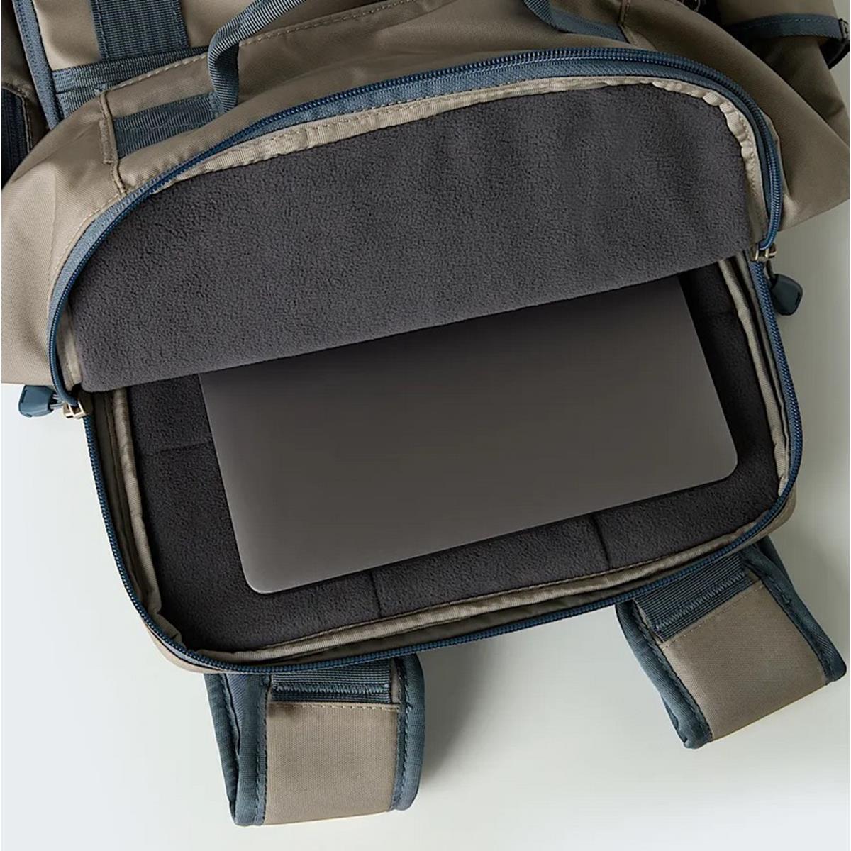 The North Face BASE CAMP DAYPACK, image 11 of 18